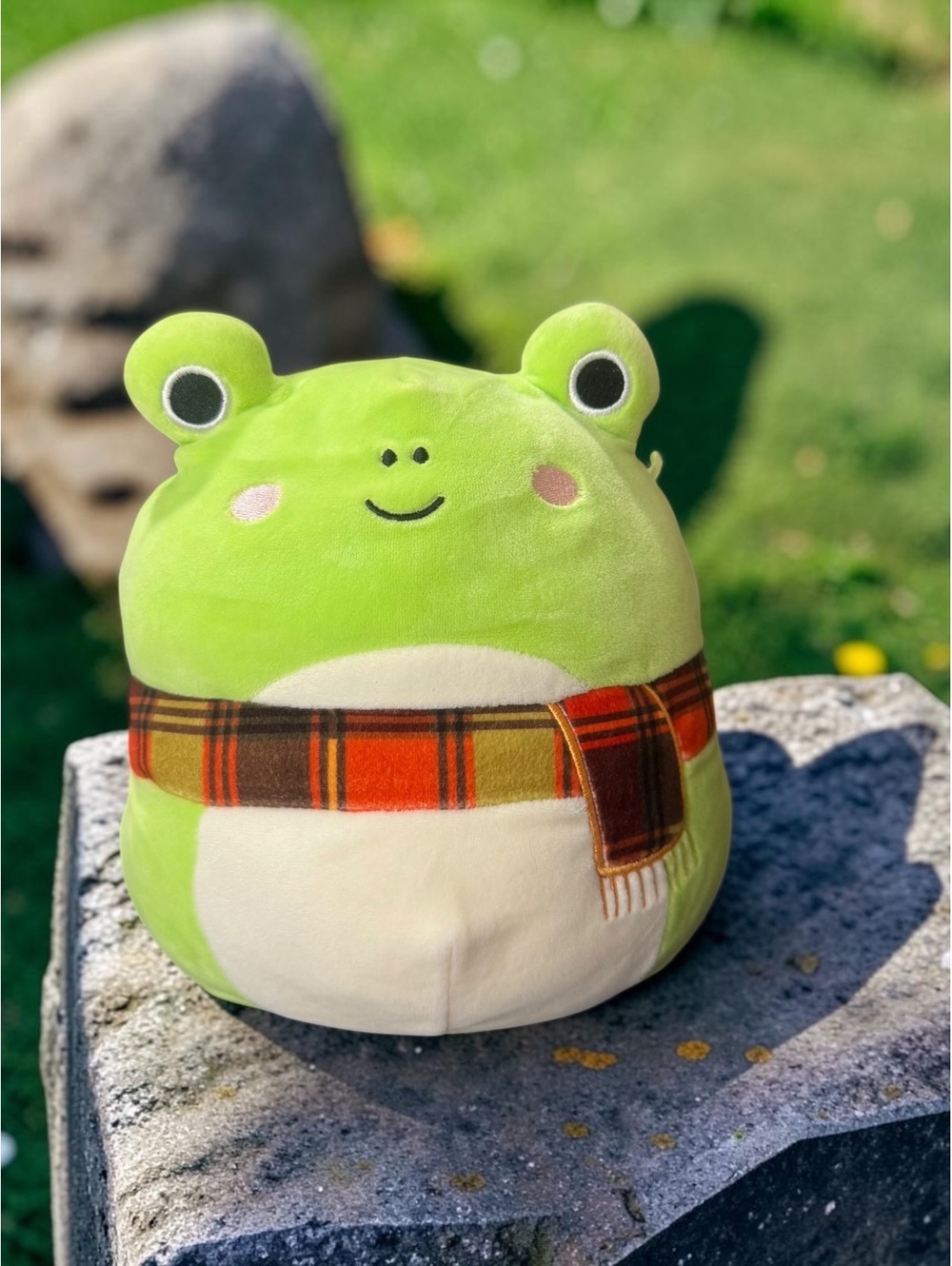 Squishmallows Wendy the Green Frog 8” Plaid Scarf Holiday Winter Plush Kellytoy